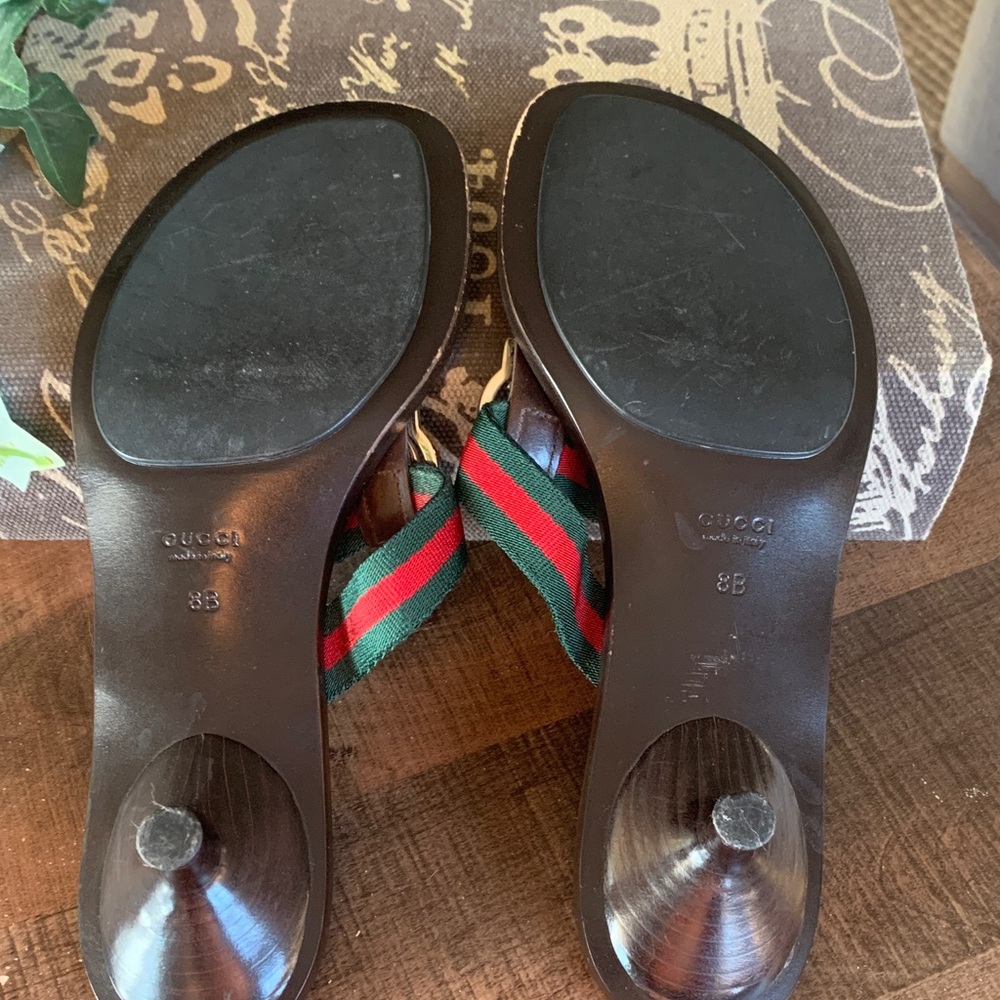 Gucci Black Sandals with Green and Red Straps,with kitten heal. - Picture 3 of 4